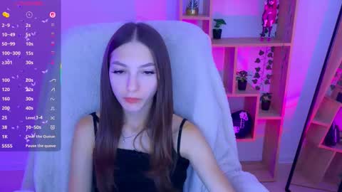 Snapshot of alisemeaw chatting on 09/12/25, 07:08 Alise online show from 09/12/25, 07:08