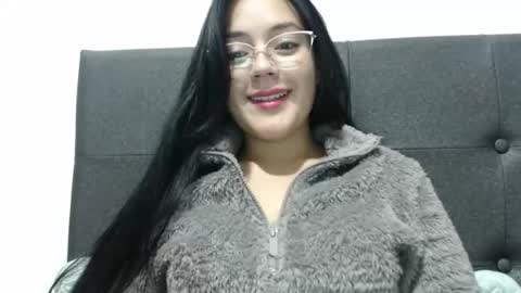 Snapshot of alisha_9997 chatting on 05/15/26, 10:22 alisha_9997 online show from 05/15/26, 10:22