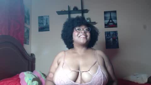 Snapshot of alisha_charm1 chatting on 02/15/25, 03:09 Alisha charm1 online show from 02/15/25, 03:09