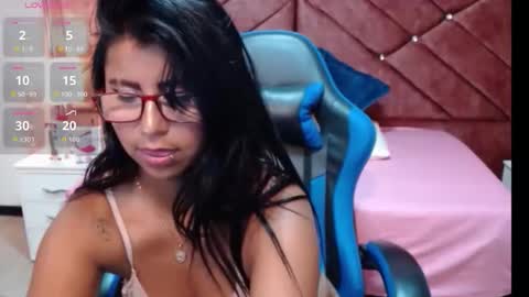 Snapshot of alisha_gamskar13 chatting on 03/14/26, 02:33 alisha_gamskar13 online show from 03/14/26, 02:33