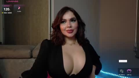Snapshot of alisha_indira_ chatting on 05/10/26, 04:06 Andrea online show from 05/10/26, 04:06