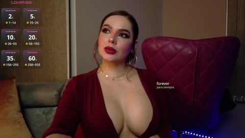 Snapshot of alisha_indira_ chatting on 05/17/26, 03:26 Andrea online show from 05/17/26, 03:26