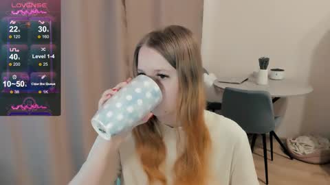 Alya online show from 02/11/25, 10:59