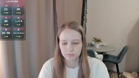Snapshot of alisha_ley chatting on 07/12/26, 09:39 Alya online show from 07/12/26, 09:39