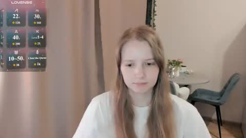 Snapshot of alisha_ley chatting on 07/15/26, 07:41 Alya online show from 07/15/26, 07:41