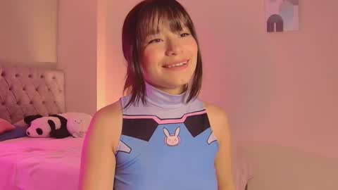 Snapshot of alisha_olsen_ chatting on 09/11/25, 04:56 alisha_olsen_ online show from 09/11/25, 04:56