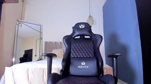 Alisha online show from 03/01/26, 12:51