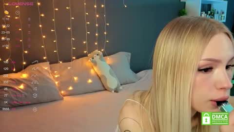 Alisha online show from 10/09/25, 12:36