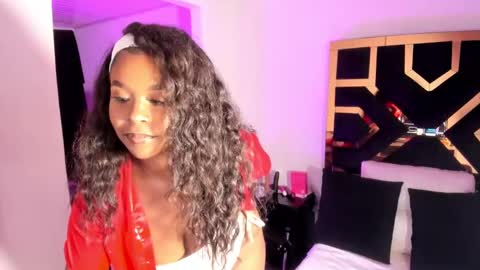 Snapshot of alisharogerrs chatting on 02/24/25, 07:41 Alisha online show from 02/24/25, 07:41