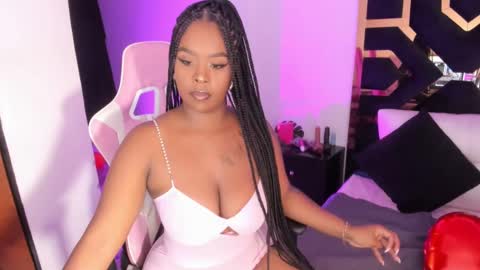 Snapshot of alisharogerrs chatting on 03/05/25, 07:17 Alisha online show from 03/05/25, 07:17