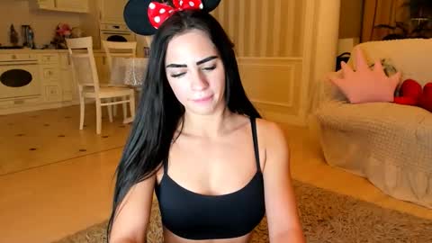 AlishaSwiss online show from 12/16/25, 09:42