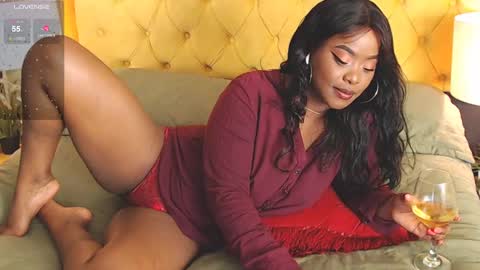 Luna online show from 02/18/25, 09:20