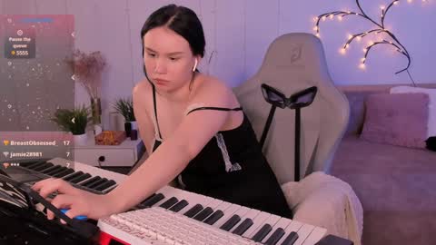 Alisia online show from 01/15/25, 10:17