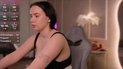 Alisia online show from 02/21/25, 10:17