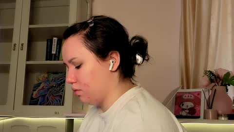 Snapshot of alisia_mars chatting on 03/28/26, 08:03 Alisia online show from 03/28/26, 08:03