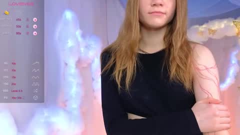 Snapshot of alisia_spinnet chatting on 03/12/25, 07:24 Alisia online show from 03/12/25, 07:24