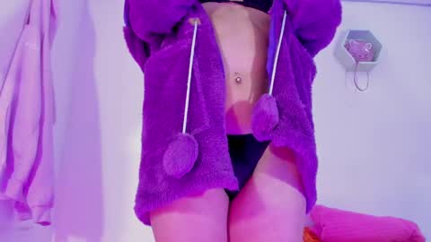 Alisia online show from 01/07/25, 05:01