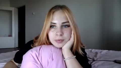 Alisa online show from 09/19/25, 02:29