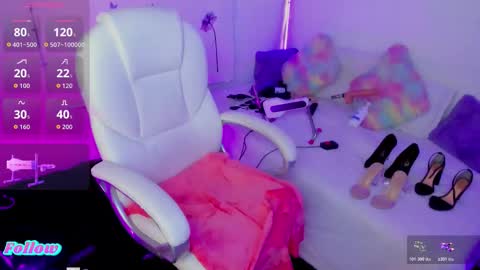 Snapshot of alison_fire12 chatting on 11/13/25, 05:39 online show from 11/13/25, 05:39