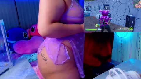 Snapshot of alison_gamer chatting on 11/30/25, 04:55 Alison online show from 11/30/25, 04:55