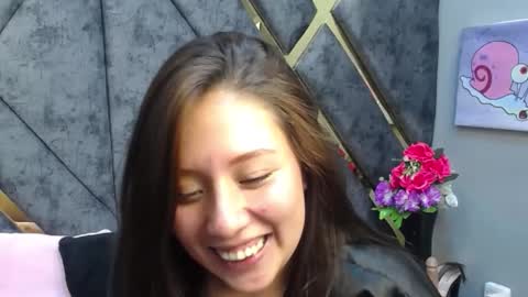 Snapshot of alison_maiker chatting on 04/21/26, 03:02 Alison Meiker online show from 04/21/26, 03:02