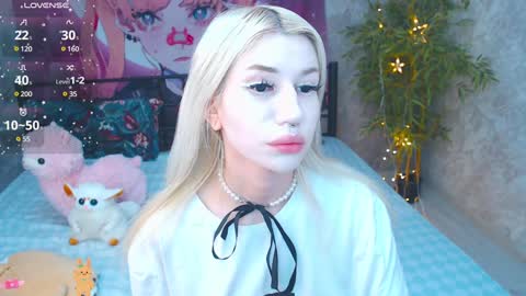 Snapshot of alison_moonlight chatting on 12/25/24, 09:54 Alison online show from 12/25/24, 09:54