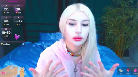 Snapshot of alison_moonlight chatting on 09/10/25, 10:21 Alison online show from 09/10/25, 10:21