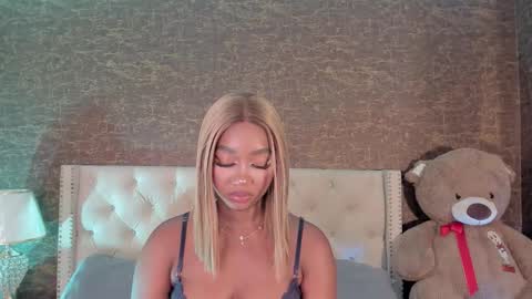 Alison Moon  online show from 11/15/25, 12:08