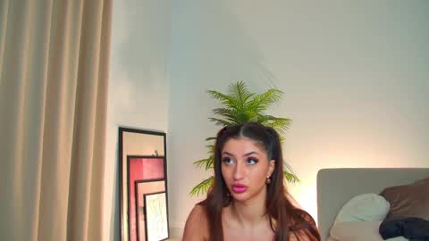 alissa_foxx online show from 05/05/26, 08:11