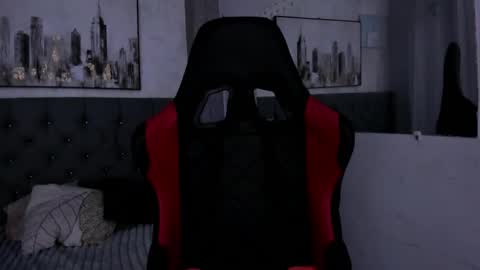 Alison online show from 10/23/25, 12:10