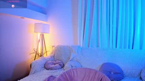 Snapshot of alissa_styles chatting on 03/16/26, 04:22 Alissa online show from 03/16/26, 04:22