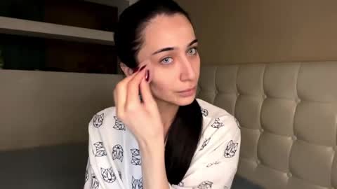 Alissa online show from 03/02/25, 02:54