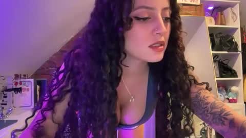 alissajaede online show from 10/03/25, 12:51