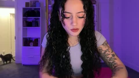 Snapshot of alissajaede chatting on 12/03/25, 02:08 alissajaede online show from 12/03/25, 02:08