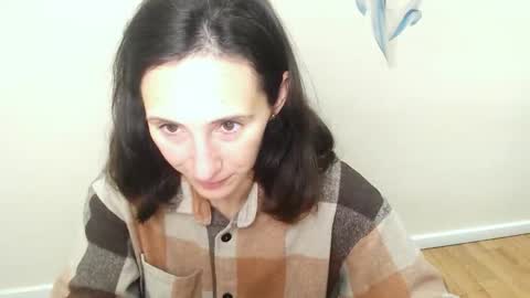 Alissa online show from 10/06/25, 08:34