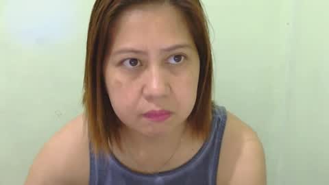 alissalove18 online show from 01/06/25, 04:58