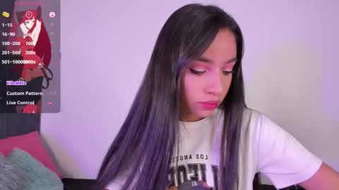 Mara  Isabel online show from 10/13/25, 10:54