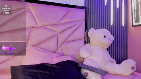 Alisse Miller online show from 12/14/24, 11:23