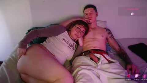 Snapshot of alisseandjamess chatting on 11/14/25, 07:12 Jamesss online show from 11/14/25, 07:12