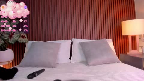 Snapshot of alisson_81 chatting on 11/07/25, 08:03 alisson_81 online show from 11/07/25, 08:03