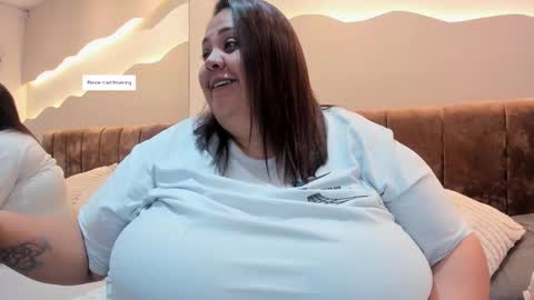 Snapshot of alisson_am chatting on 02/01/26, 11:31 Alisson online show from 02/01/26, 11:31