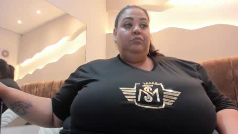 Snapshot of alisson_am chatting on 02/13/26, 11:39 Alisson online show from 02/13/26, 11:39