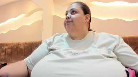 Snapshot of alisson_am chatting on 04/08/26, 11:21 Alisson online show from 04/08/26, 11:21