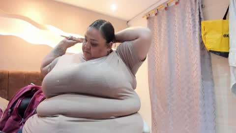 Snapshot of alisson_am chatting on 04/09/26, 06:57 Alisson online show from 04/09/26, 06:57