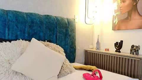 Snapshot of alisson_fox69 chatting on 11/04/25, 12:10 alisson_fox69 online show from 11/04/25, 12:10