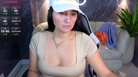 Snapshot of alisson_tx_ chatting on 04/21/26, 03:13 alisson_tx_ online show from 04/21/26, 03:13