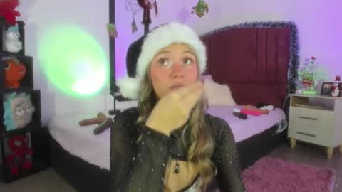 Snapshot of alisson_zafiro chatting on 12/24/24, 12:11 Alisson IG alisson zafiro27 online show from 12/24/24, 12:11