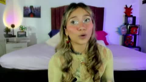 Snapshot of alisson_zafiro chatting on 01/13/25, 03:04 Alisson IG alisson zafiro27 online show from 01/13/25, 03:04