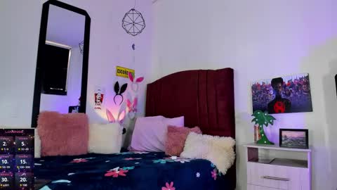 Snapshot of alisson_zafiro chatting on 02/10/25, 12:18 Alisson IG alisson zafiro27 online show from 02/10/25, 12:18