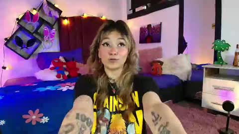 Snapshot of alisson_zafiro chatting on 03/06/25, 05:11 Alisson IG alisson zafiro27 online show from 03/06/25, 05:11